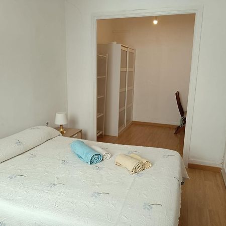 Апартаменти Piso Antiguo, Muebles Viejos, Muy Sencillo, Alquilado En Invierno A Estudiantes, Sin Ascensor, Cocina Antigua A Gas, Edificio Muy Antiguo А-Корунья Екстер'єр фото